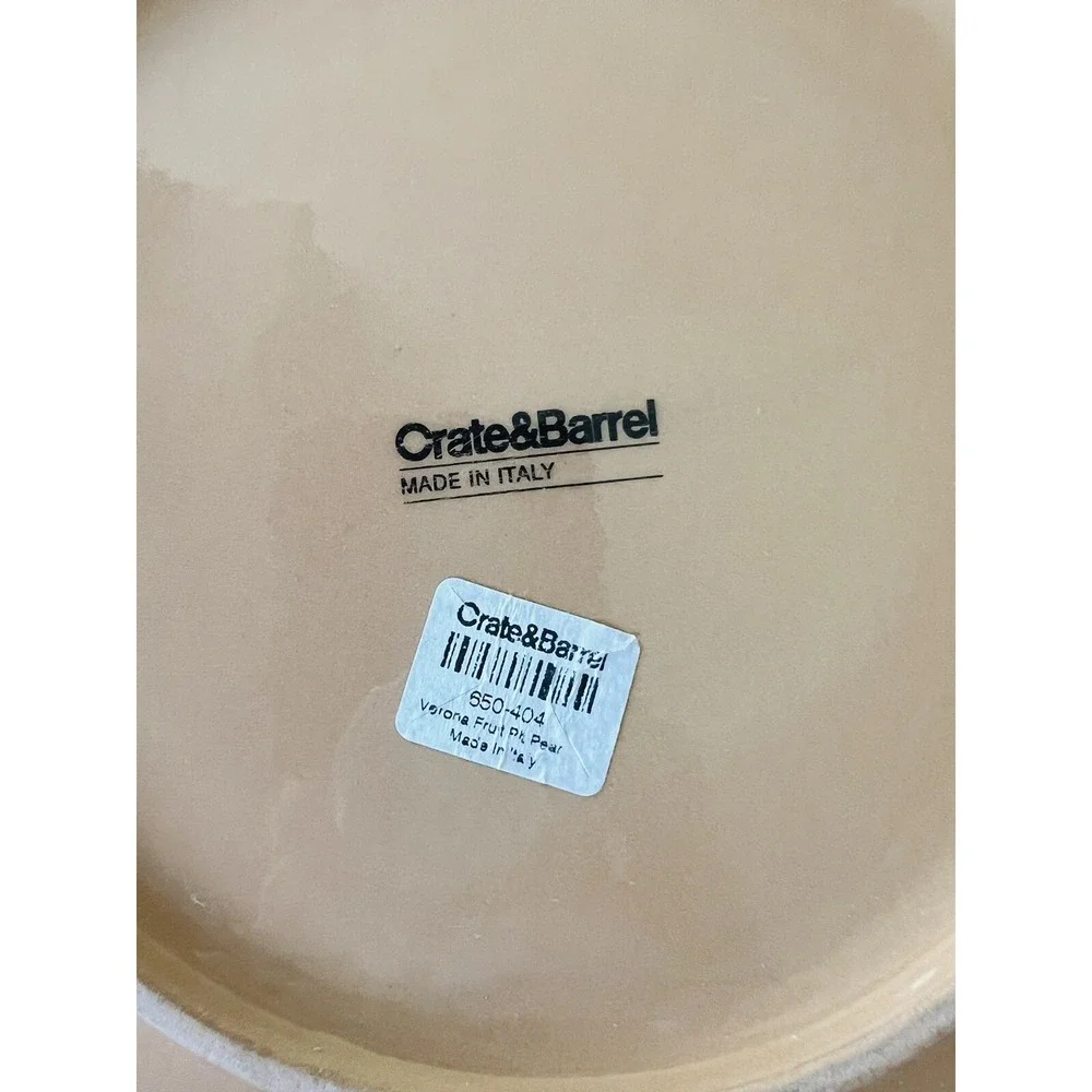 Crate & Barrel Pears Plate‎ Verona Fruit Plate 9
